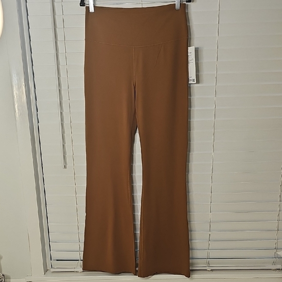 Lululemon Groove Pant Flare Nulu Chestnut Size 12 NWT - Picture 1 of 11